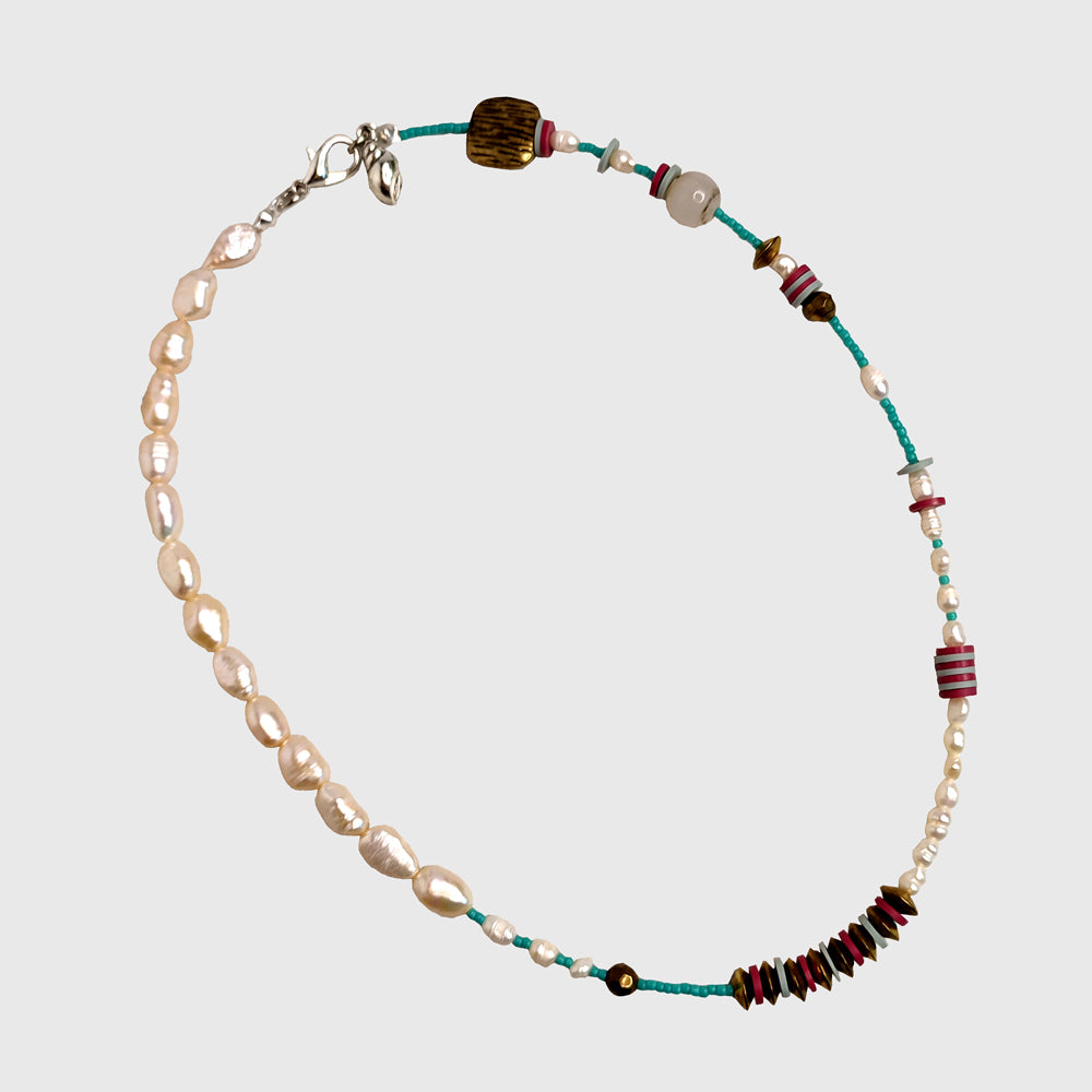 Collar Ignacia perlas de rio- 45 cm